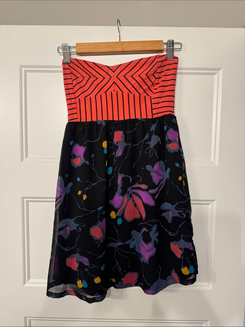 Roxy Strapless Dress - Coral Bodice with Black Floral Skirt